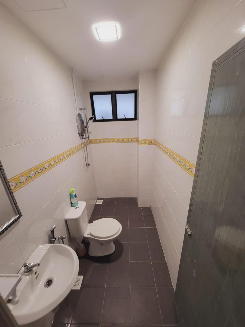 Denan Homestay Casa Kayangan イポー エクステリア 写真