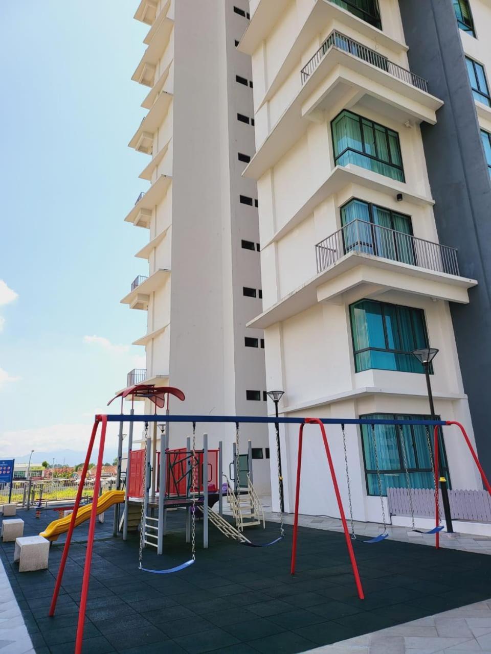 Denan Homestay Casa Kayangan イポー エクステリア 写真